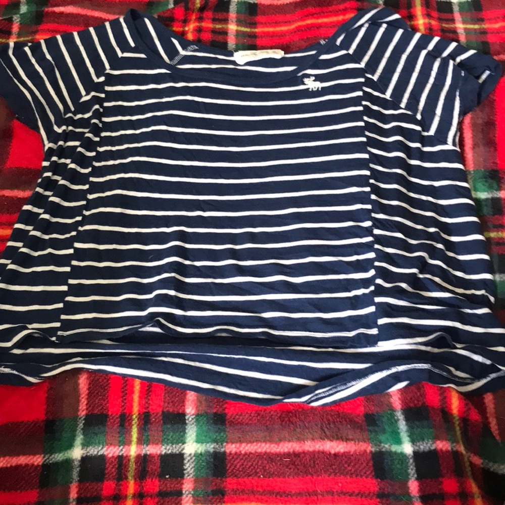 A crop top